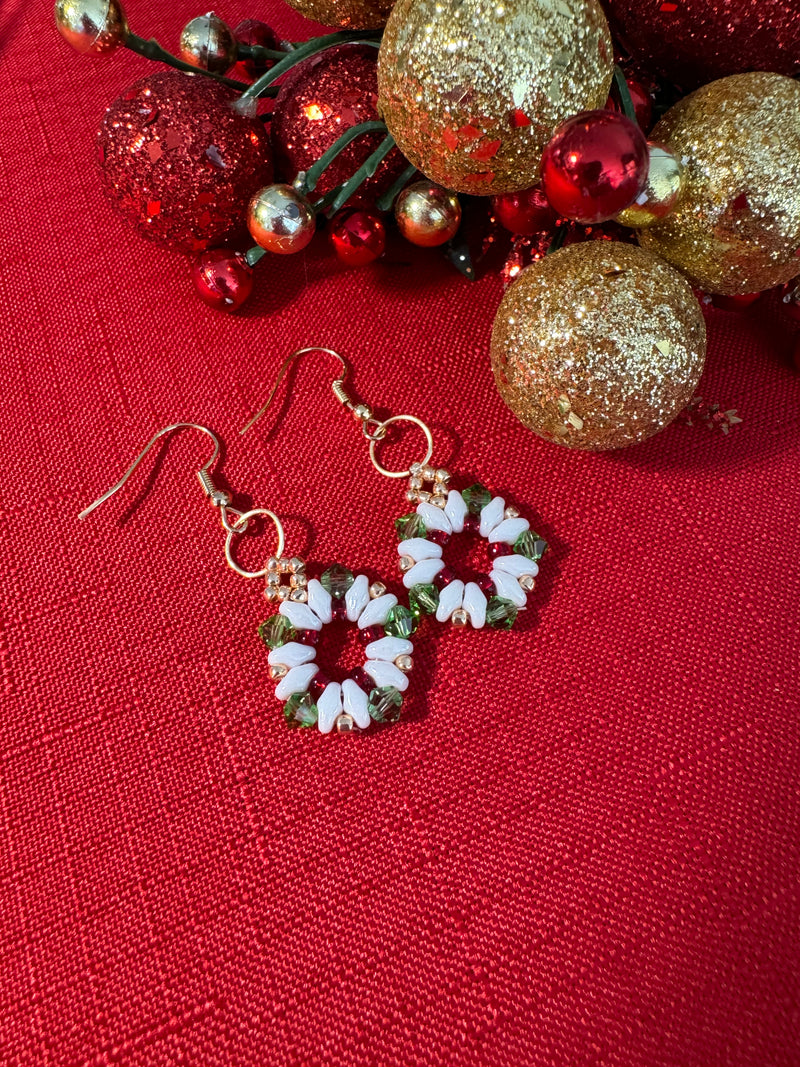 Snowy Wreath Earrings
