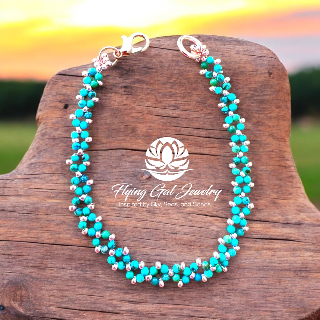 Dainty Turquoise beaded bracelet