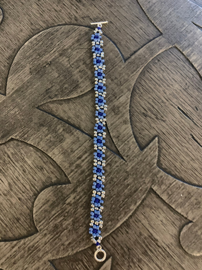 JetBlue Daisy Chain Bracelet